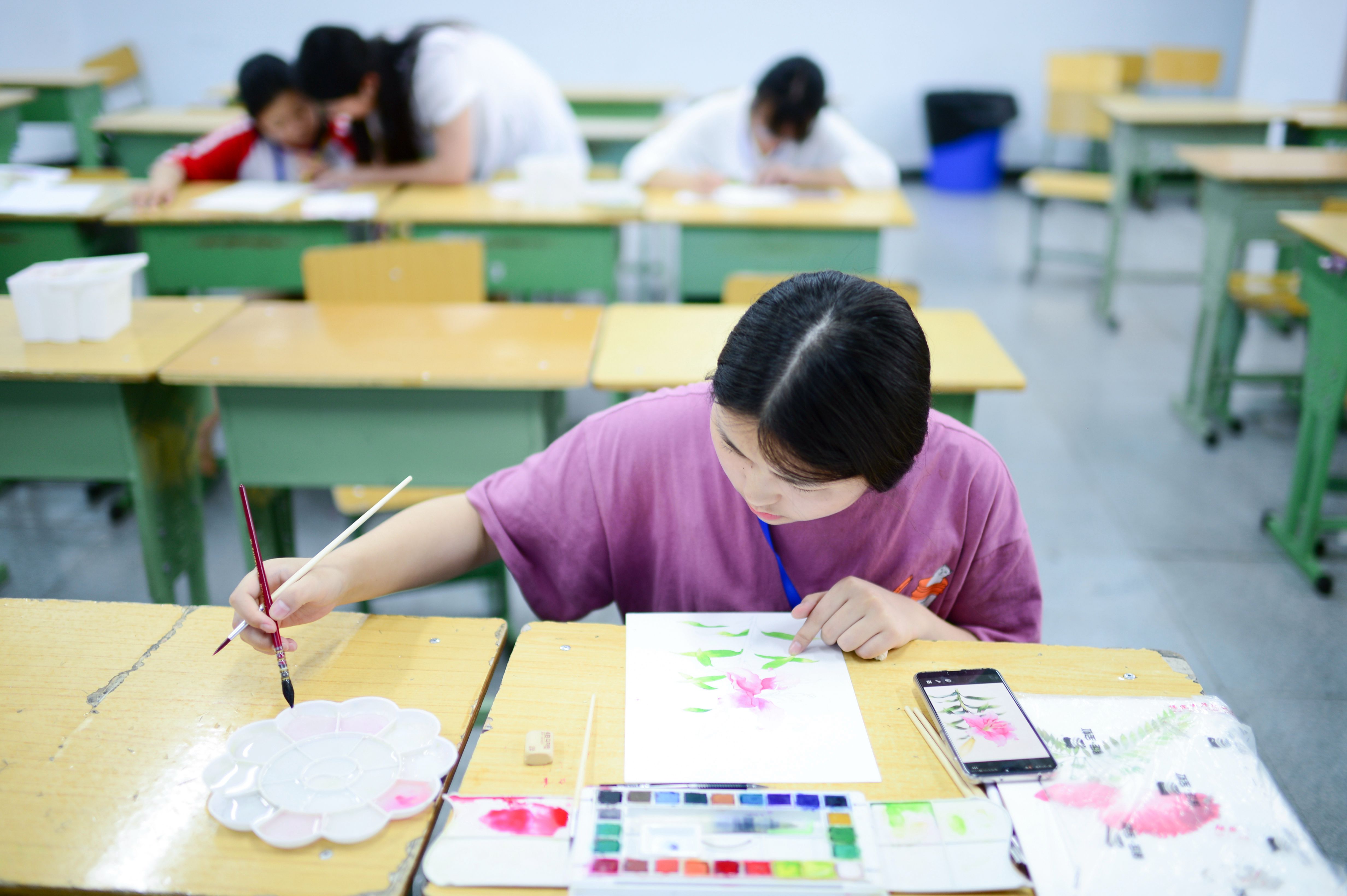 魅力選修課第十一期之水彩課堂上的孩子們